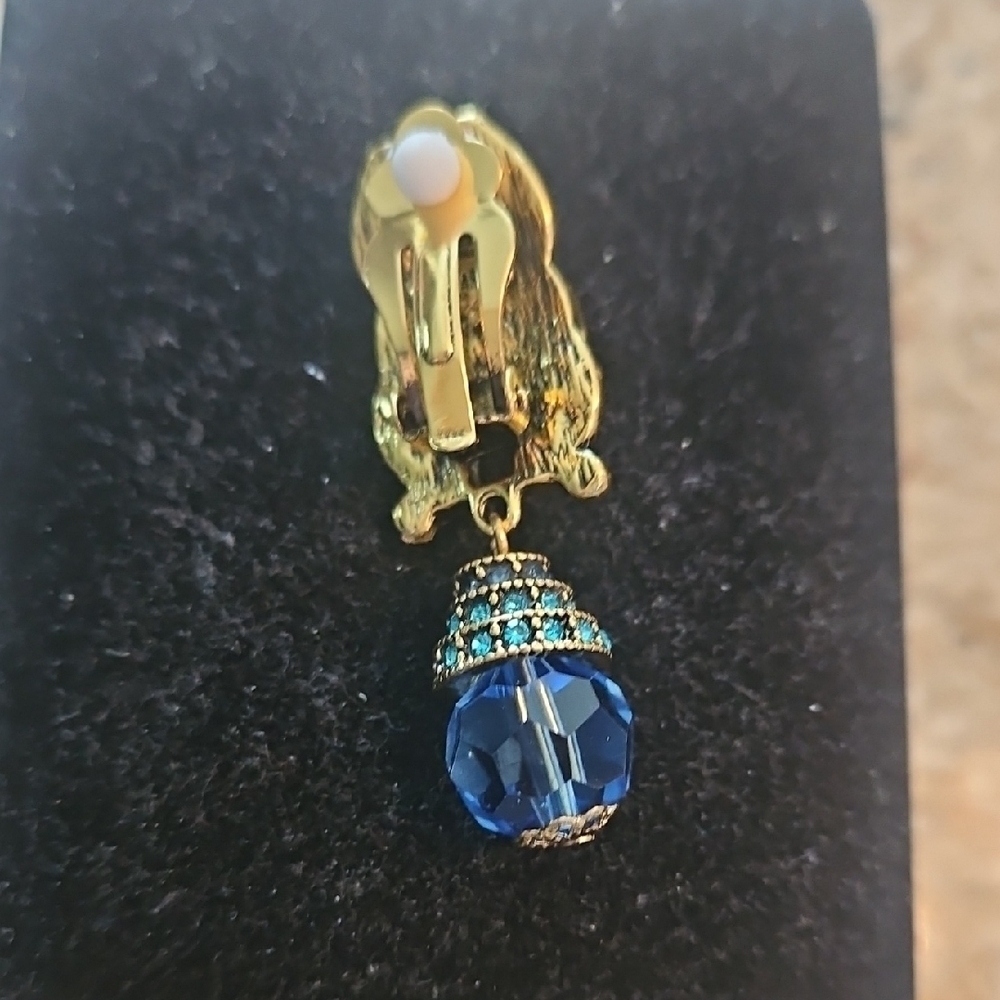 Elegant Blue and Green Drop Earrings - Picture 7 of 7